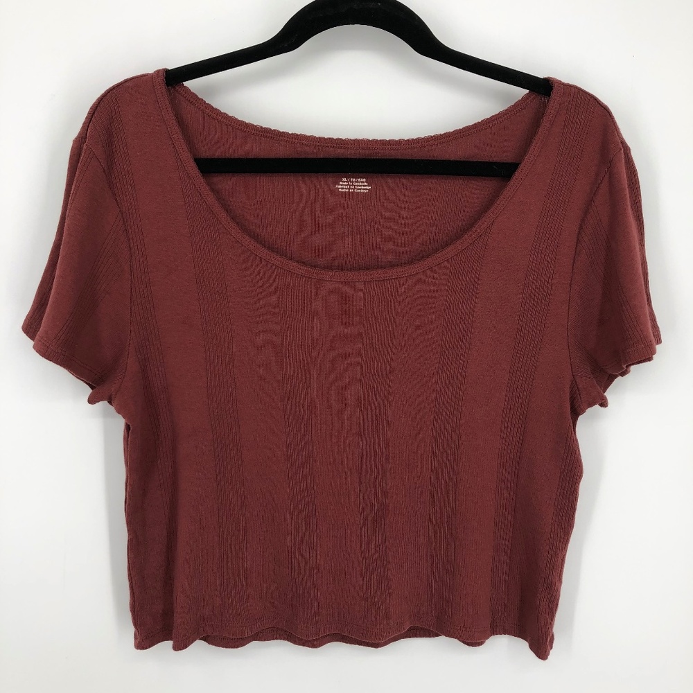 American Eagle Womens Crop Top Size XL Rusty Red‎ Scoop Neck Short Sleeve